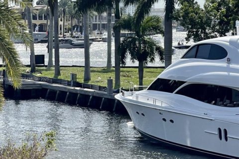 Casa en venta en Fort Lauderdale, Florida, 6 dormitorios, 662.39 m2 № 1977456 - foto 15