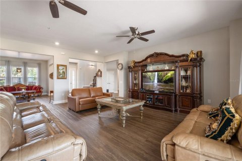 Villa ou maison à vendre à Kissimmee, Floride: 5 chambres, 502.79 m2 № 2217970 - photo 14