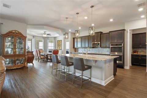 Villa ou maison à vendre à Kissimmee, Floride: 5 chambres, 502.79 m2 № 2217970 - photo 18