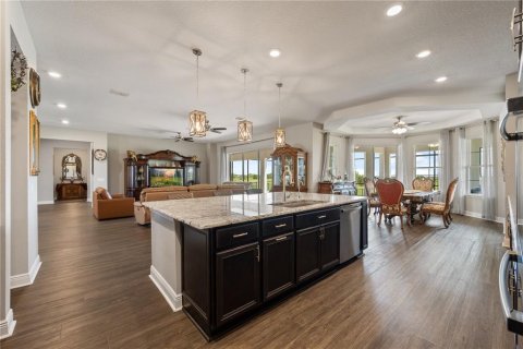 Villa ou maison à vendre à Kissimmee, Floride: 5 chambres, 502.79 m2 № 2217970 - photo 19