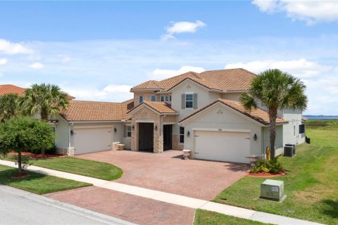 House in BELLALAGO in Kissimmee, Florida 5 bedrooms, 502.79 sq.m. № 2217970