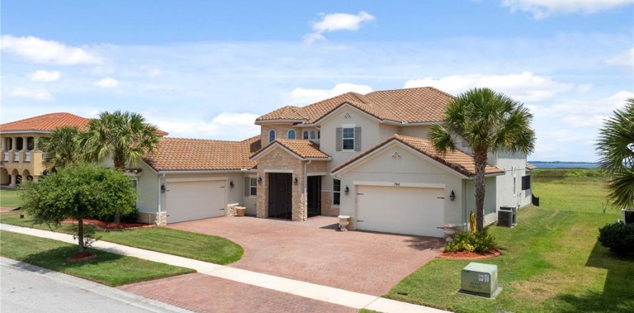Villa ou maison à BELLALAGO à Kissimmee, Floride 5 chambres, 502.79 m2 № 2217970