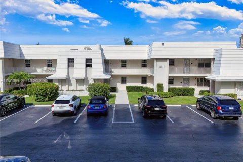 Condo à Riviera Beach, Floride, 2 chambres  № 2010970