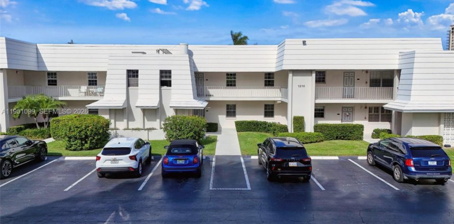 Condo à Riviera Beach, Floride, 2 chambres  № 2010970