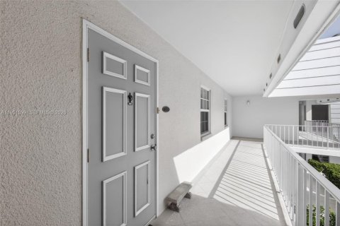 Copropriété à vendre à Riviera Beach, Floride: 2 chambres, 111.11 m2 № 2010970 - photo 5