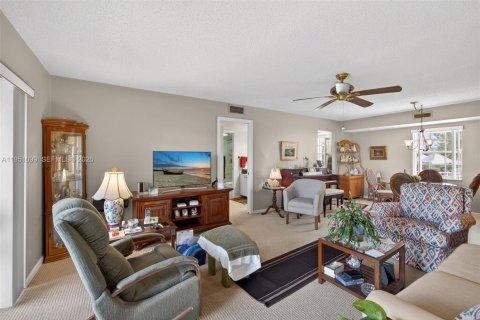 Copropriété à vendre à Riviera Beach, Floride: 2 chambres, 111.11 m2 № 2010970 - photo 23