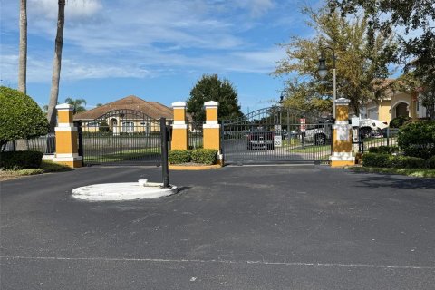 Villa ou maison à louer à New Port Richey, Floride: 3 chambres, 161.65 m2 № 2401192 - photo 30