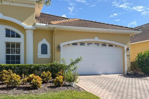 Villa ou maison à louer à New Port Richey, Floride: 3 chambres, 161.65 m2 № 2401192 - photo 3
