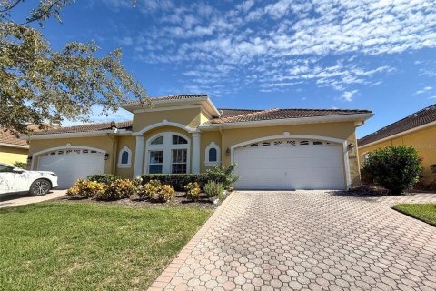 Villa ou maison à louer à New Port Richey, Floride: 3 chambres, 161.65 m2 № 2401192 - photo 2