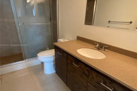 Copropriété à vendre à Hollywood, Floride: 3 chambres, 102.19 m2 № 1971446 - photo 6