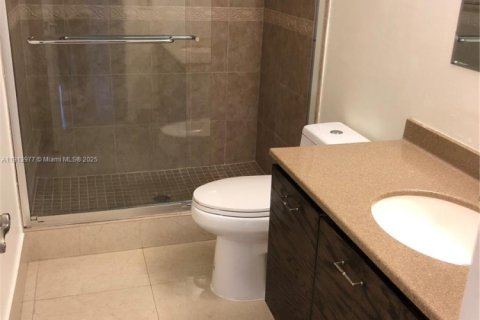 Copropriété à vendre à Hollywood, Floride: 3 chambres, 102.19 m2 № 1971446 - photo 7