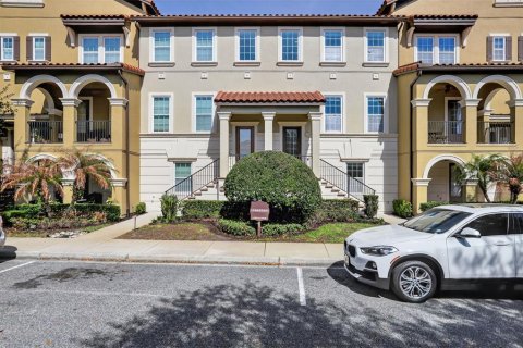 Townhouse in Lake Mary, Florida 4 bedrooms, 201.41 sq.m. № 2097697
