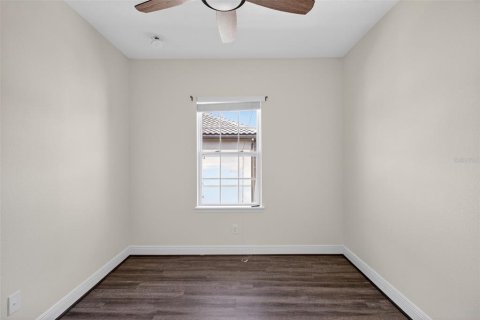 Townhouse in Lake Mary, Florida 4 bedrooms, 201.41 sq.m. № 2097697 - photo 10