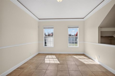 Townhouse in Lake Mary, Florida 4 bedrooms, 201.41 sq.m. № 2097697 - photo 3