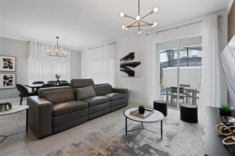 Adosado en venta en Kissimmee, Florida, 5 dormitorios, 201.41 m2 № 1723341 - foto 11