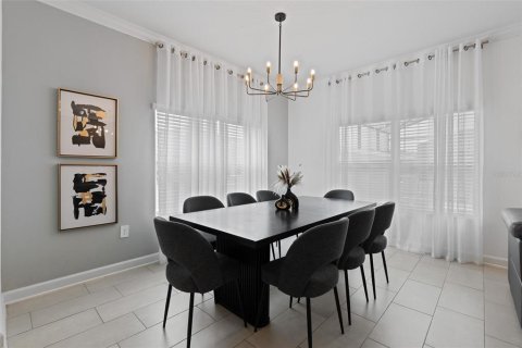 Adosado en venta en Kissimmee, Florida, 5 dormitorios, 201.41 m2 № 1723341 - foto 10