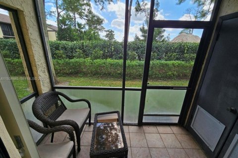 Купить кондоминиум в Лейк-Уорт, Флорида 2 спальни, 73.39м2, № 1992848 - фото 5