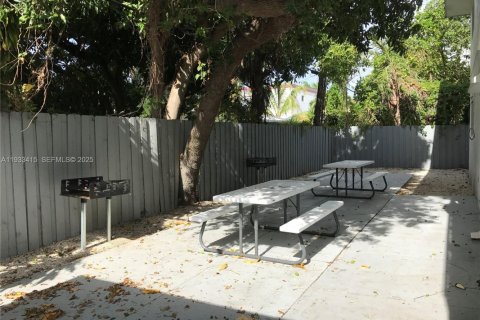 Casa en alquiler en Hollywood, Florida, 1 dormitorio № 1991401 - foto 10