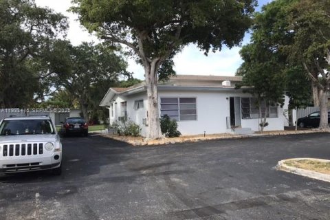 Casa en alquiler en Hollywood, Florida, 1 dormitorio № 1991401 - foto 12
