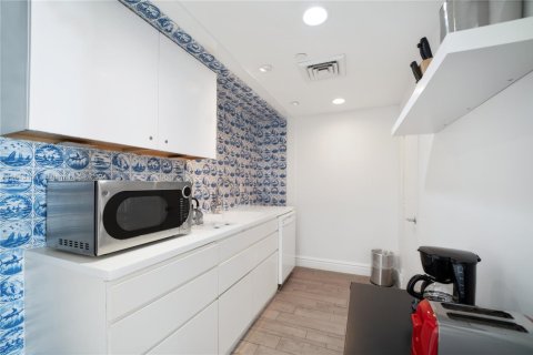 Copropriété à vendre à Miami Beach, Floride: 2 chambres, 101.08 m2 № 1937714 - photo 7