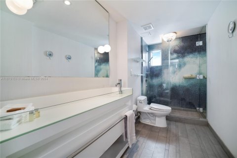 Condominio en venta en Miami Beach, Florida, 2 dormitorios, 101.08 m2 № 1937714 - foto 21
