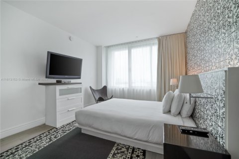 Condominio en venta en Miami Beach, Florida, 2 dormitorios, 101.08 m2 № 1937714 - foto 17