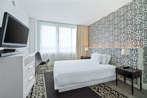 Condominio en venta en Miami Beach, Florida, 2 dormitorios, 101.08 m2 № 1937714 - foto 16