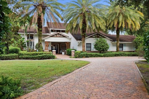 House in Jupiter, Florida 5 bedrooms, 305.93 sq.m. № 2393211