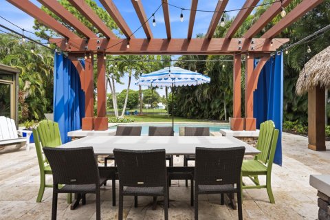 House in Jupiter, Florida 5 bedrooms, 305.93 sq.m. № 2393211 - photo 17