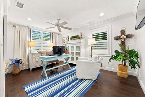 House in Jupiter, Florida 5 bedrooms, 305.93 sq.m. № 2393211 - photo 30