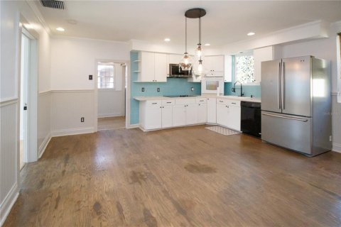 Casa en alquiler en Tampa, Florida, 3 dormitorios, 116.13 m2 № 1826494 - foto 16