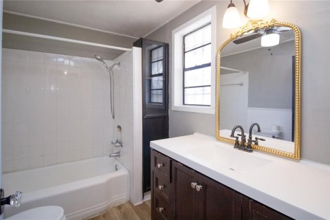 Casa en alquiler en Tampa, Florida, 3 dormitorios, 116.13 m2 № 1826494 - foto 19