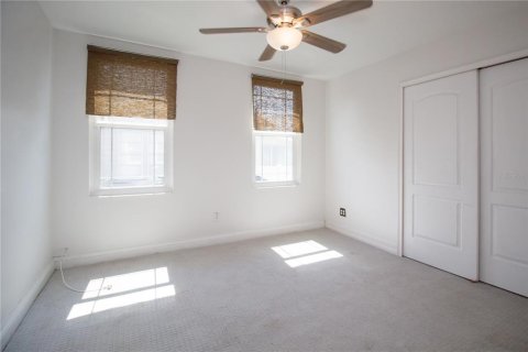 Casa en alquiler en Tampa, Florida, 3 dormitorios, 116.13 m2 № 1826494 - foto 11