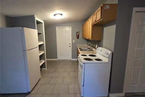 Casa en alquiler en Winter Haven, Florida, 1 dormitorio, 57.23 m2 № 2209861 - foto 5