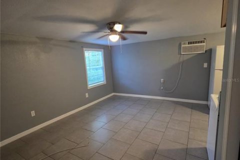 Casa en alquiler en Winter Haven, Florida, 1 dormitorio, 57.23 m2 № 2209861 - foto 2
