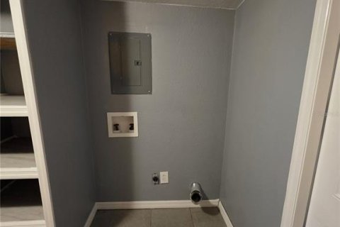 Casa en alquiler en Winter Haven, Florida, 1 dormitorio, 57.23 m2 № 2209861 - foto 8