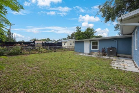 House in Saint Petersburg, Florida 3 bedrooms, 141.21 sq.m. № 1858338 - photo 29