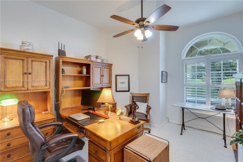 House in LaBelle, Florida 4 bedrooms, 316.43 sq.m. № 1726460 - photo 8