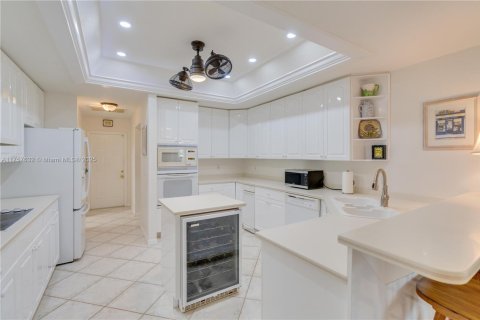 House in LaBelle, Florida 4 bedrooms, 316.43 sq.m. № 1726460 - photo 12
