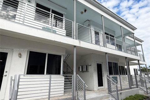 Immobilier commercial à vendre à Miami Beach, Floride № 2025709 - photo 9
