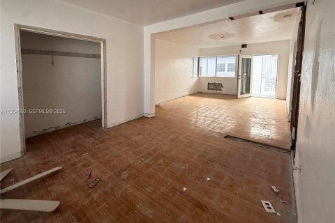 Immobilier commercial à vendre à Miami Beach, Floride № 2025709 - photo 6