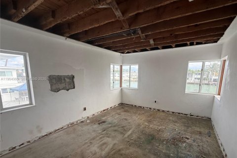 Immobilier commercial à vendre à Miami Beach, Floride № 2025709 - photo 5