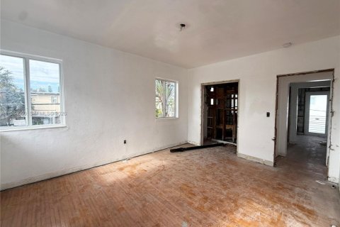 Immobilier commercial à vendre à Miami Beach, Floride № 2025709 - photo 7