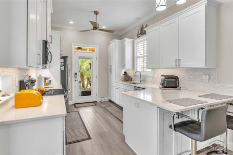 House in Polk City, Florida 1 bedroom, 76.09 sq.m. № 1759449 - photo 20