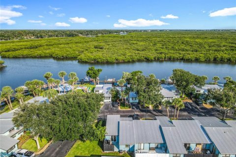 Condominio en venta en New Smyrna Beach, Florida, 2 dormitorios, 71.35 m2 № 2157365 - foto 4