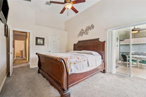 House in Davenport, Florida 4 bedrooms, 187.48 sq.m. № 1838592 - photo 19