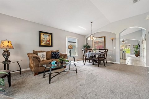 House in Davenport, Florida 4 bedrooms, 187.48 sq.m. № 1838592 - photo 4