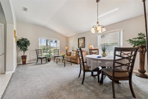 House in Davenport, Florida 4 bedrooms, 187.48 sq.m. № 1838592 - photo 5