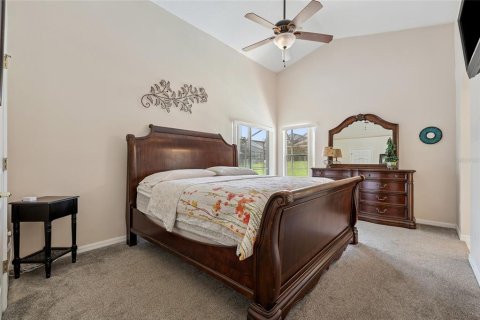 House in Davenport, Florida 4 bedrooms, 187.48 sq.m. № 1838592 - photo 18