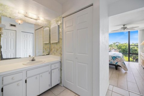 Condo in Venice, Florida, 1 bedroom  № 2091638 - photo 16